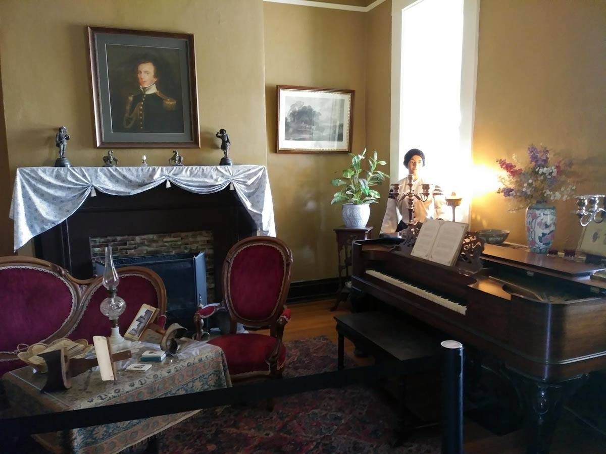 Parlor room inside the Custer House.